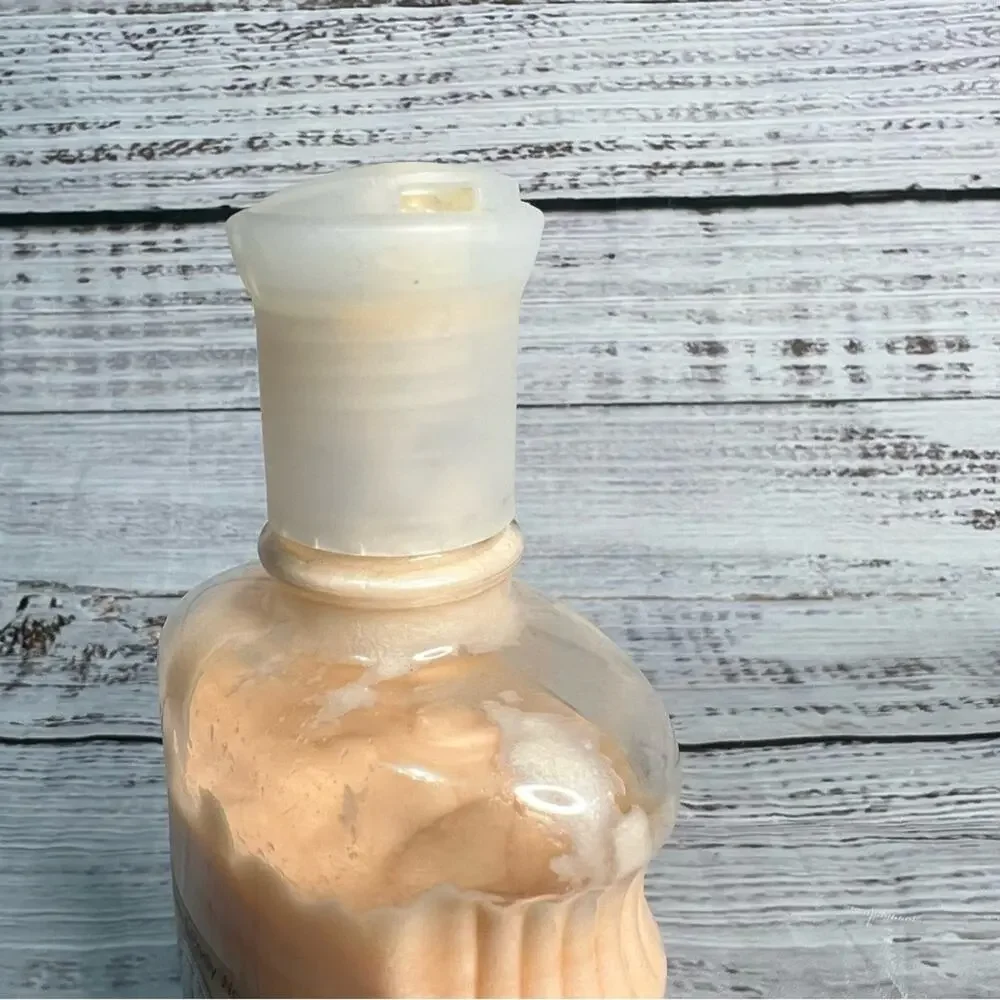 Bath & Body Works bath body